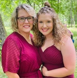 Meet your Posher, Dana